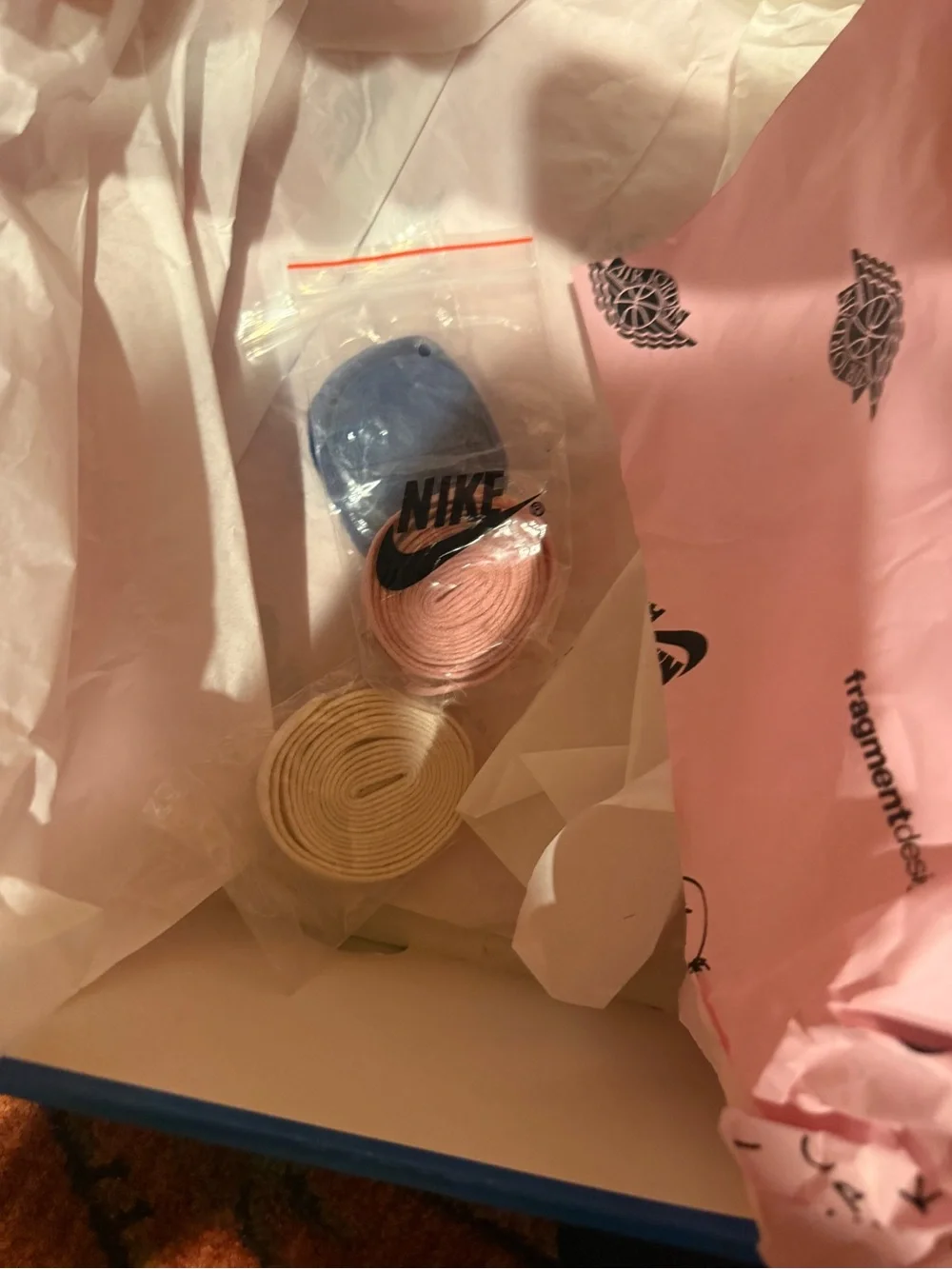 Nike Jordan 1 Travis Scott fragment